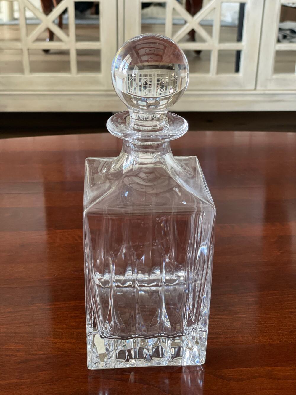 DaVinci Crystal Diamond Cut Faceted Whisky Decanter 25 oz